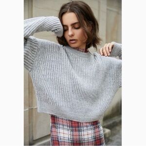 Urban Outfitters Big Sur Cropped Knit Sweater Grey size small